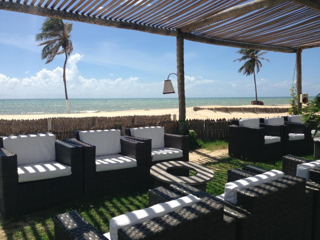 Hotel Pousada Onna Beach 卡姆布库 外观 照片