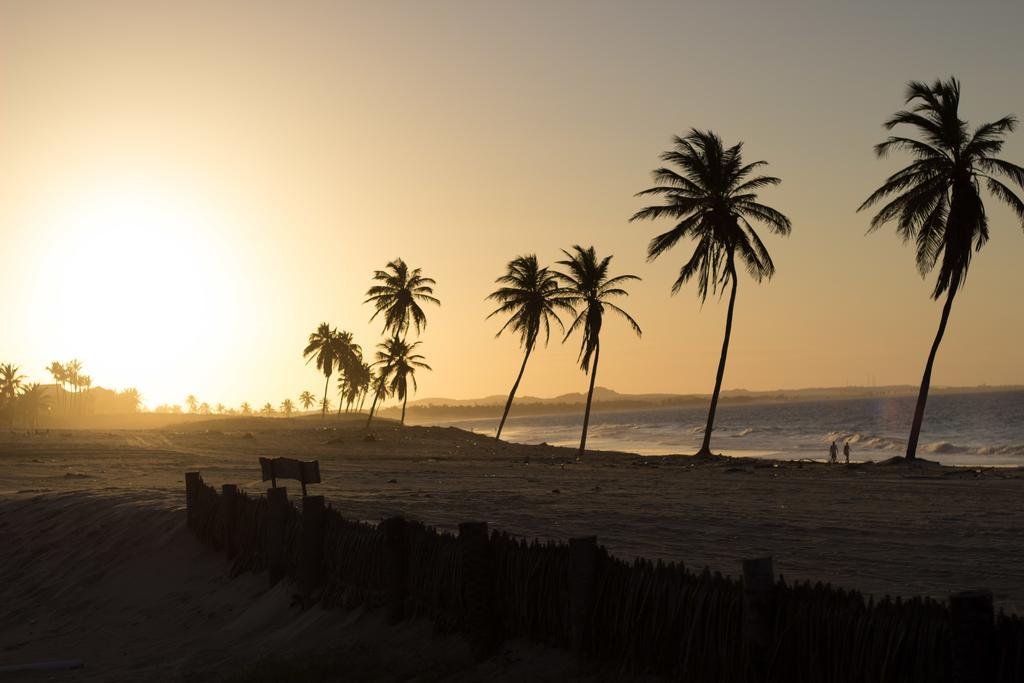 Hotel Pousada Onna Beach 卡姆布库 外观 照片